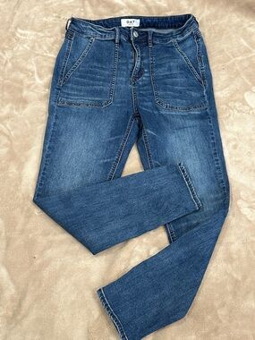 Oat New York Women's Skinny Jeans in Medium Blue